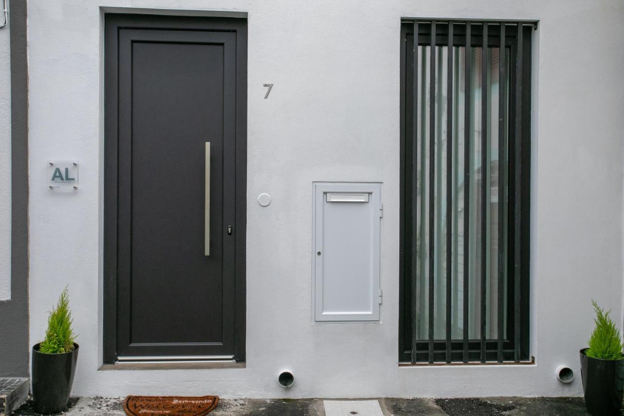 City Glow House 蓬塔德尔加达 外观 照片